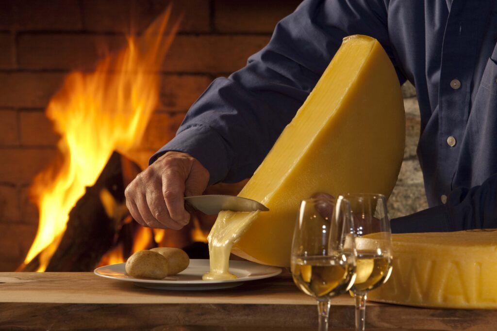 Walliser Raclette im Restaurant Bären Guttannen